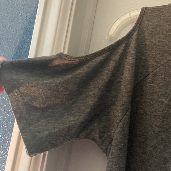 Women’s top - Picture 3 of 3